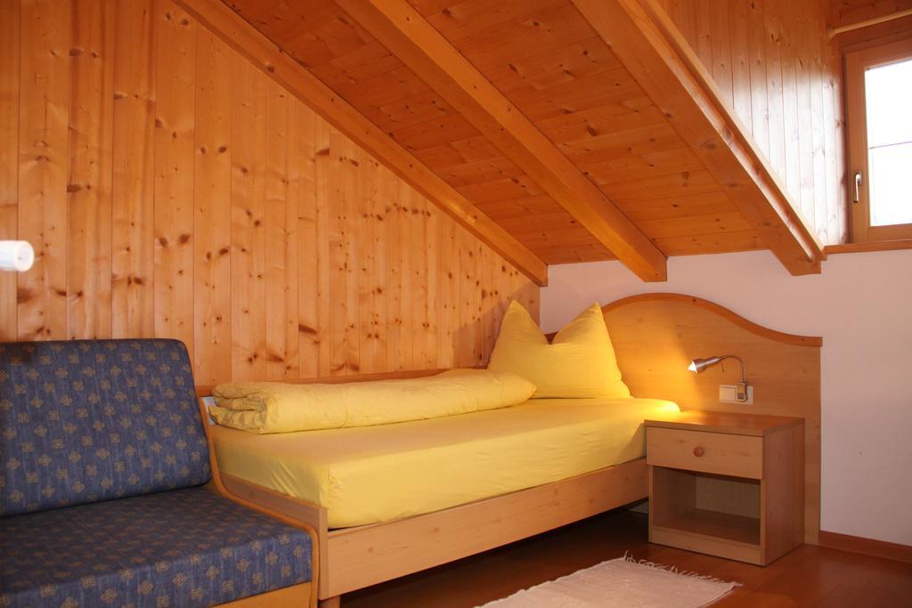 Neu-Schoetzerhof Meltina Buitenkant foto