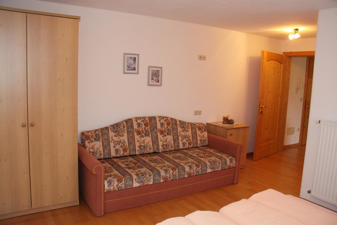 Neu-Schoetzerhof Meltina Buitenkant foto